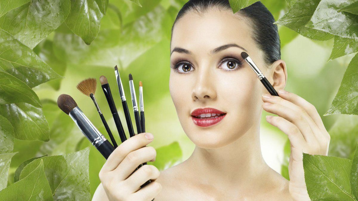 How to Look Beautiful Naturally With Pro Tips