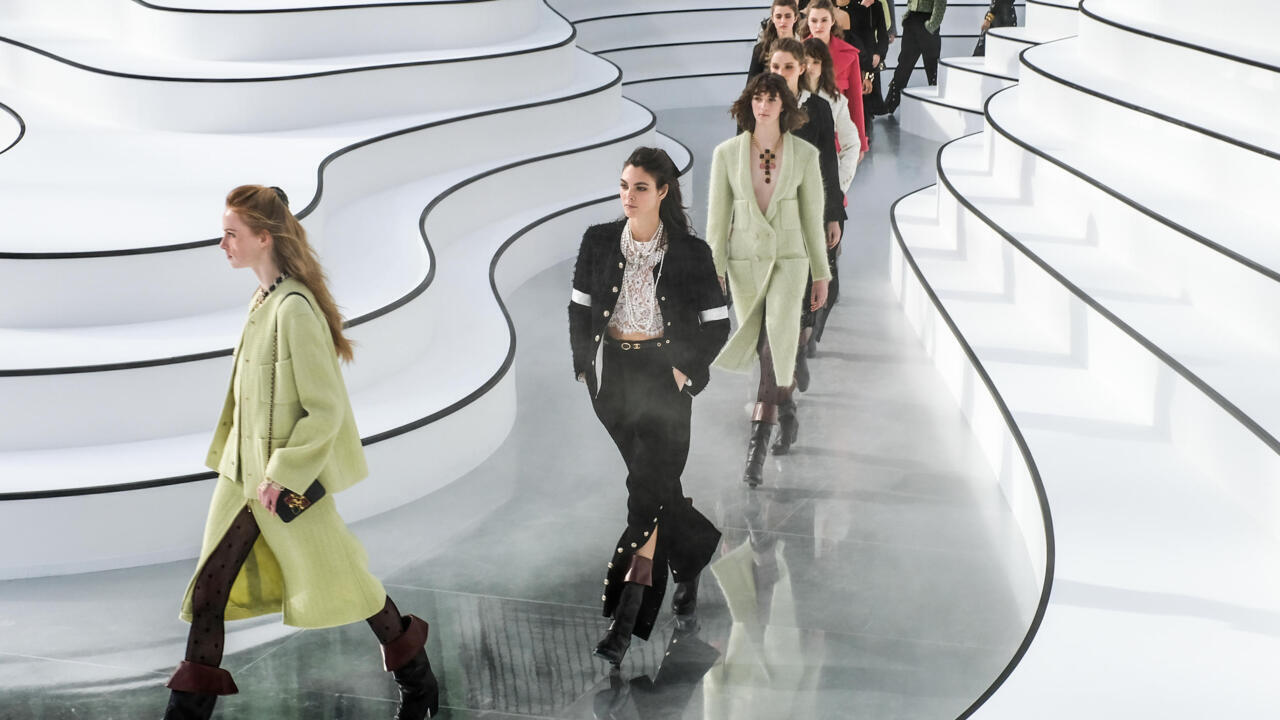 The Fashion Industry 2025: Evolution, Impact, and Trends